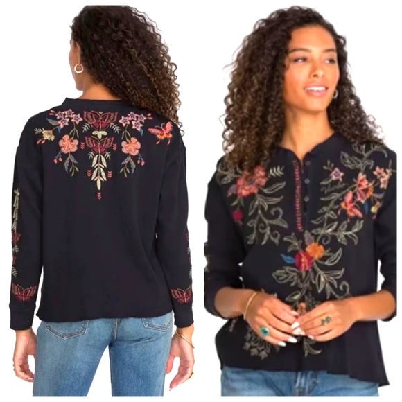 Johnny Was Embroidered & Floral Pattern Top Lot. - Picture 9 of 16